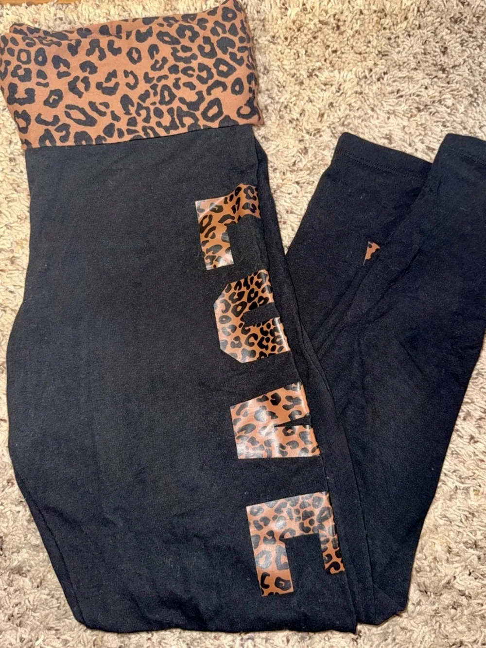 New w/o tags PINK Black Leggings with Leopard Foldover Waist - Picture 2 of 3